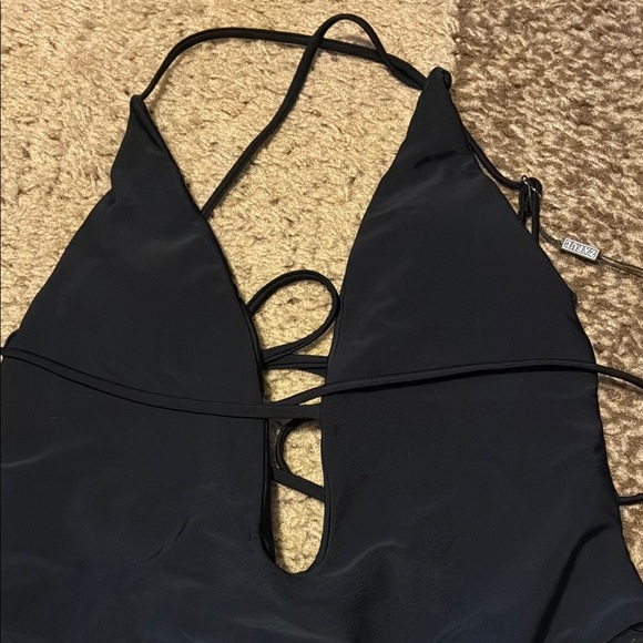 Zaful Black One-Piece Swimsuit with Plunging V-Neck - Picture 3 of 11